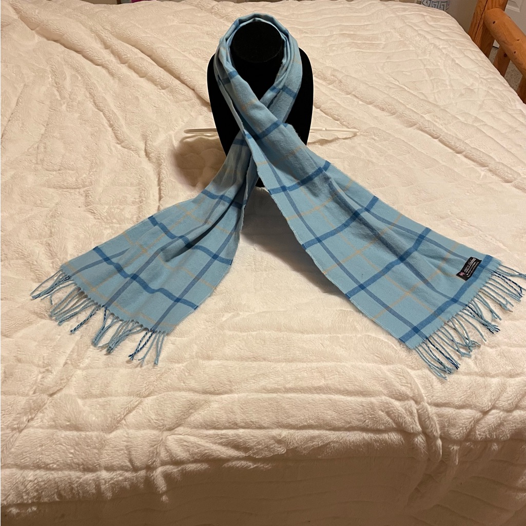 100% Cashmere Blue & Yellow Plaid Scarf, Like New Condition